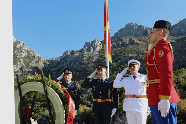 NGŠ Vuksanović položio vijenac na spomenik na Tuđemilima