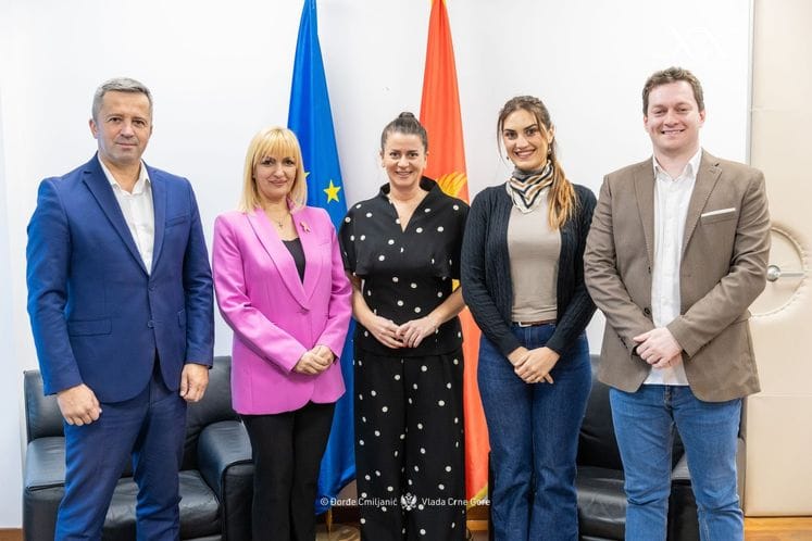 Jelena Borovinić Bojović - Evropska omladinska kartica (EYC)