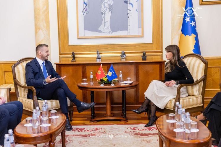 Ministar Dukaj sa predsjednicom Skupštine Kosovo-Priština (21)